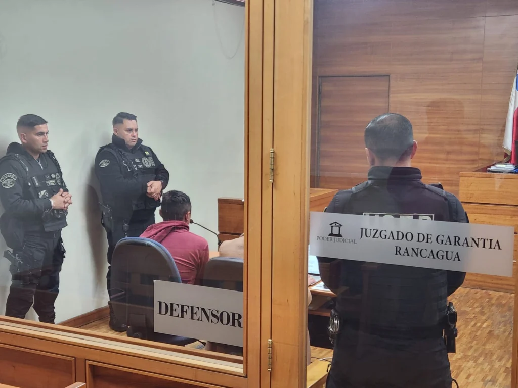 Excarabinero queda en prisión preventiva tras conducir bajo los efectos del alcohol y provocar accidente