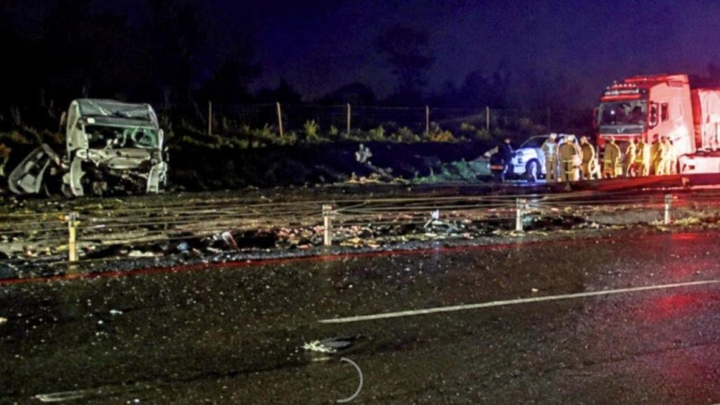 Fatal accidente en la Ruta 5 Sur dejó un militar fallecido y tres lesionados. Fiscalía investiga conducción bajo los efectos de sustancias psicotrópicas.